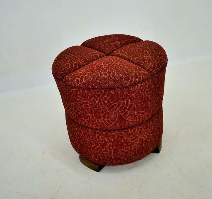 Art Deco Tabouret By Jindrich Halabala For Up Zavody, 1940s photo vinterior