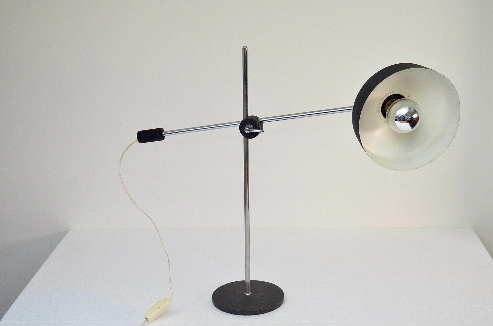 Large Modernist Anvia Counterweight Desk Lamp Designed By Jjm Hoogervorst For Anvia Almelo Holland, 60s Dutch Design photo Lighting