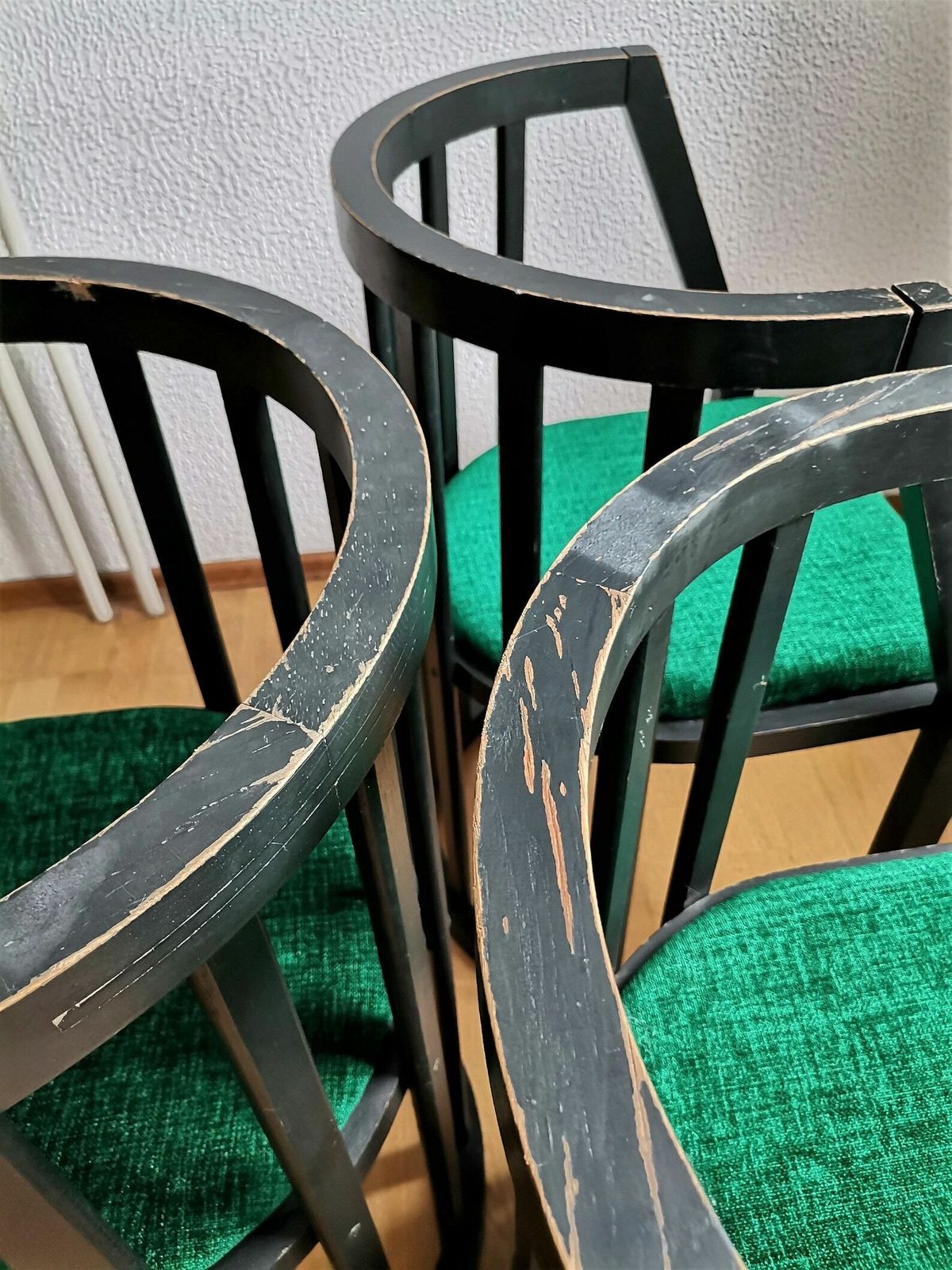 photo furniture Set Of 3 Mid Century Modern Barrel Dining Chairs / Josef Hoffman Style Barrel Back Chair / 60s Yugoslavia