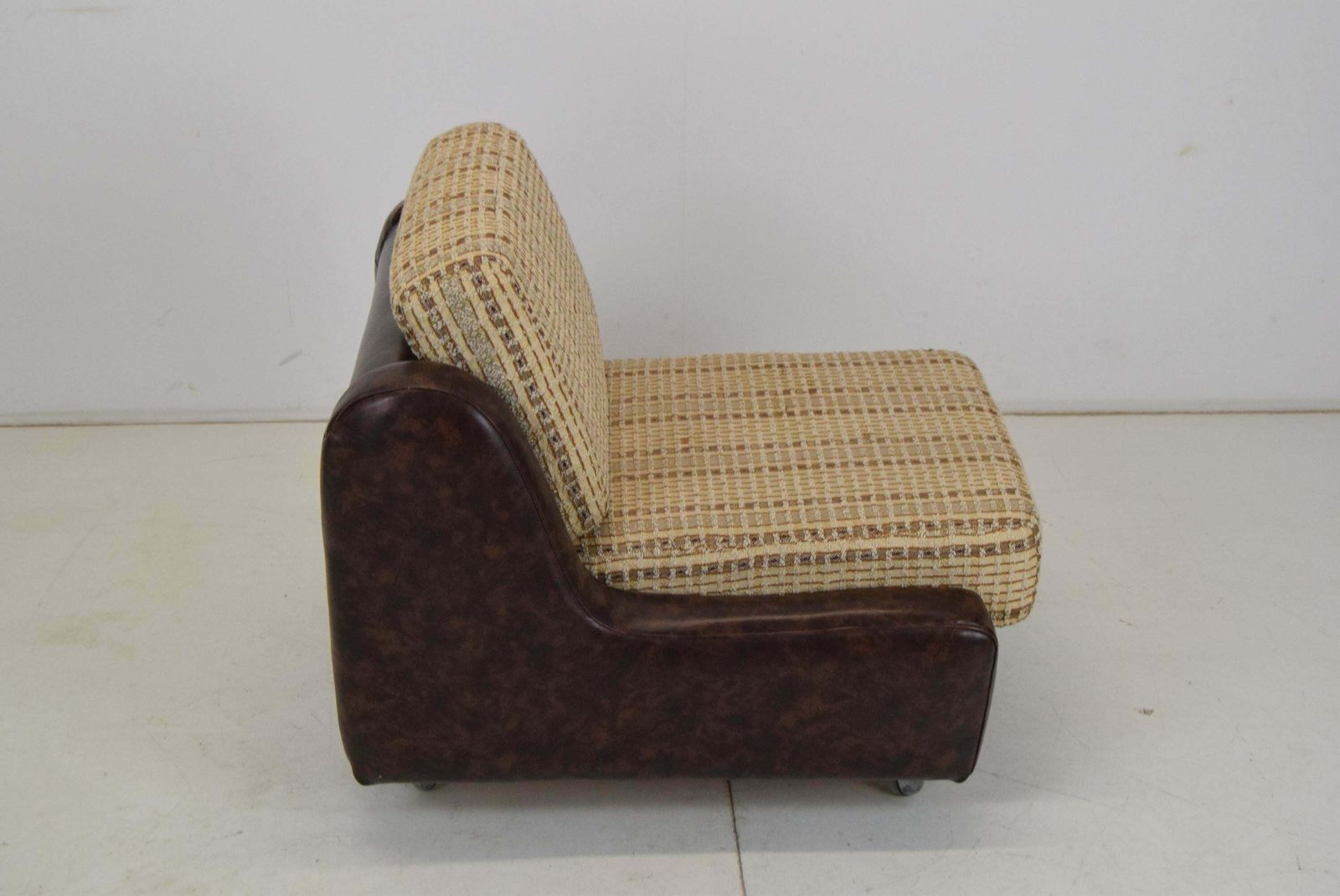 Mid Century Leatherette Armchair On The Wheels, 1970''S photo buy