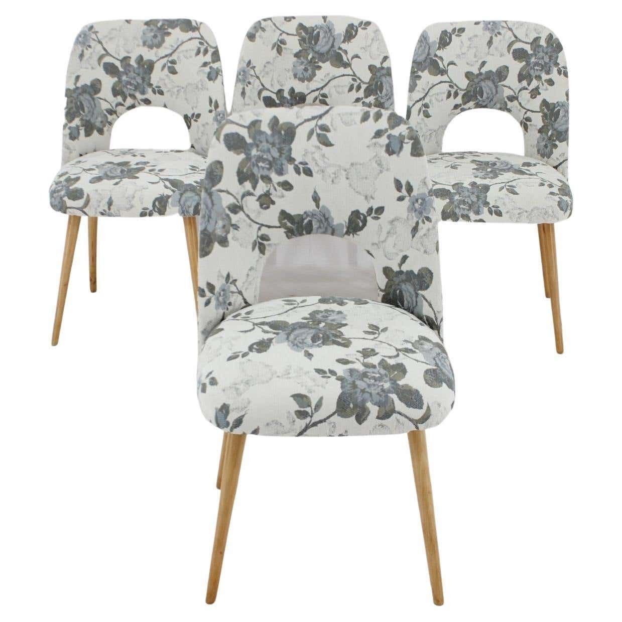 1960s Set Of Four Oswald Haerdtl Dining Chairs In Fabric, Czechoslovakia
