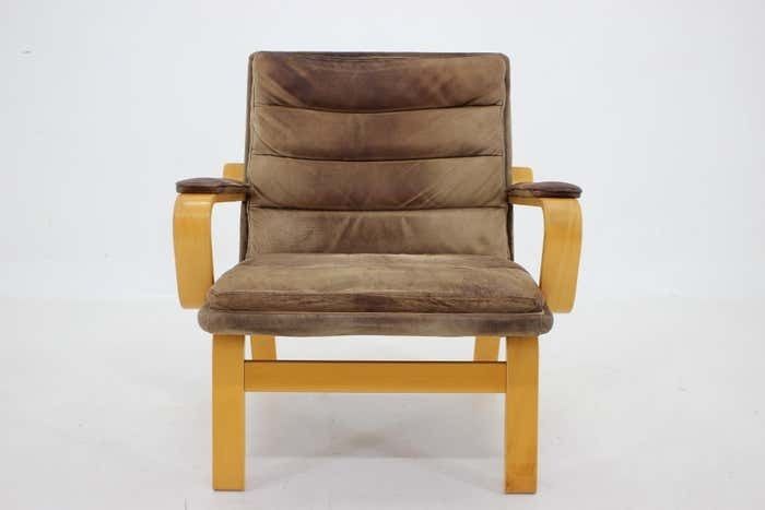 1970s Yngve Ekström "Contino" Leather Armchair, Sweden photo Furniture