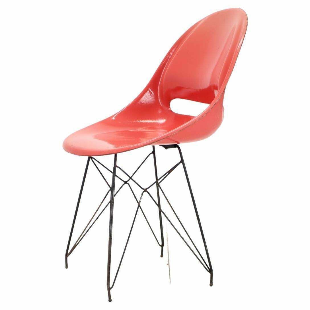 Midcentury Red Design Fiberglass Dining Chairs By M.Navratil, 1960s