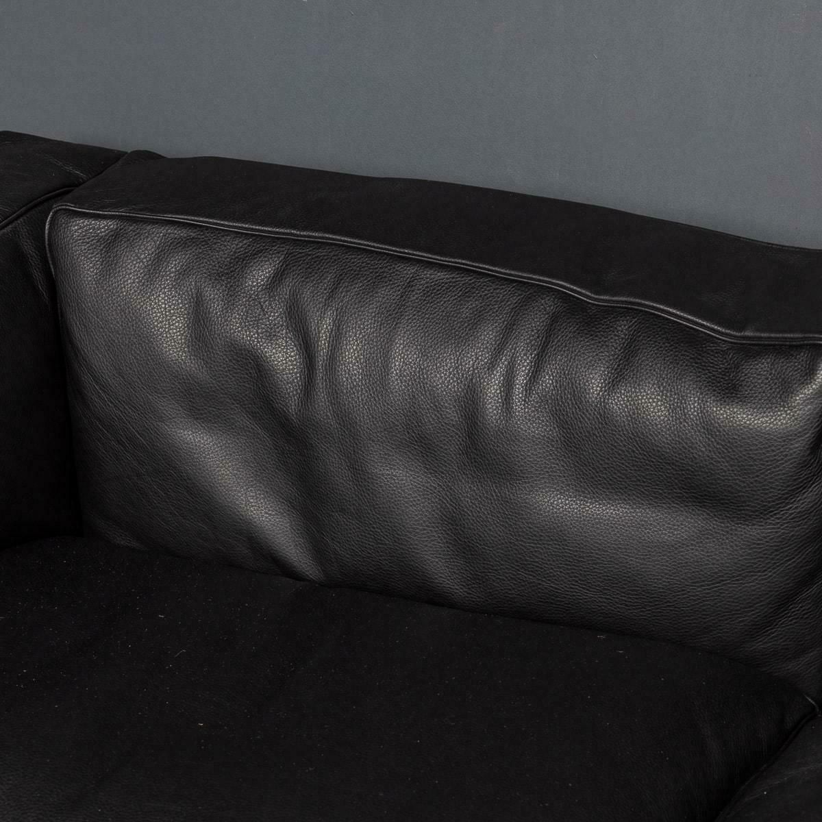Furniture 3 Fauteuil Grand Confort, Grand Modèle, Deux Places Cassina Sofa. Le Corbusier photo