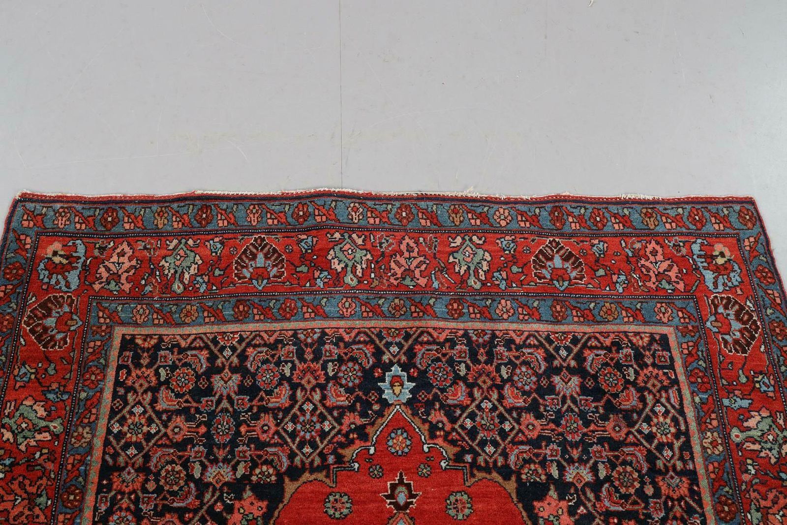 Red Carpet Medallion Hand Woven Wool Area Rug Traditional Floral Rust Carpet photo for sale