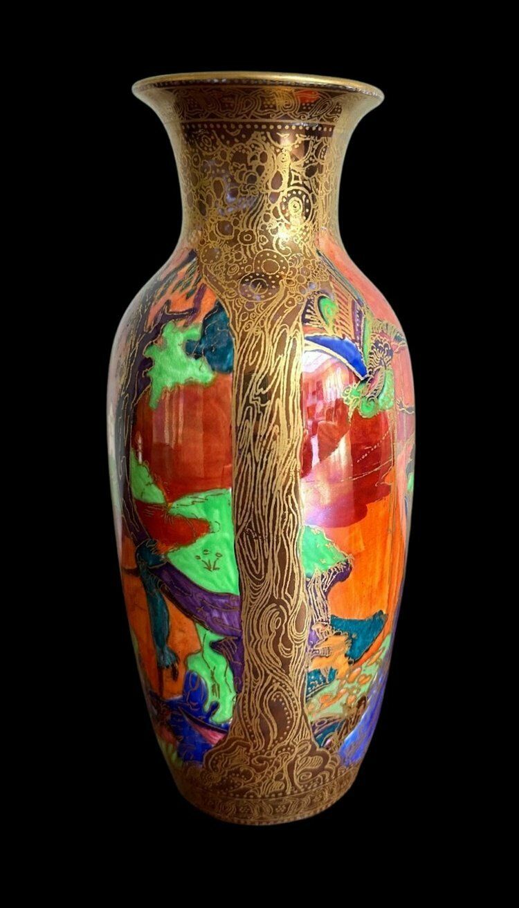 Wedgwood Fairyland Lustre Vase photo furniture