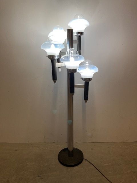 Floor Lamp, Modern 70s Five Lights. Chromed Metal And Murano Glass. Design photo furniture