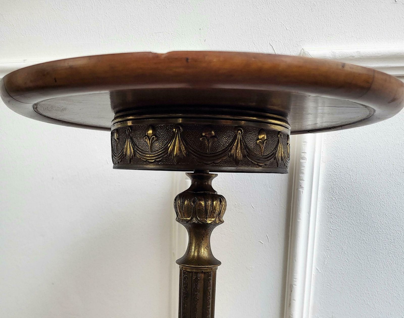 1980s Italian Modern Regency Neoclassical Brass Pedestal, Flower Pot Stand photo vinterior