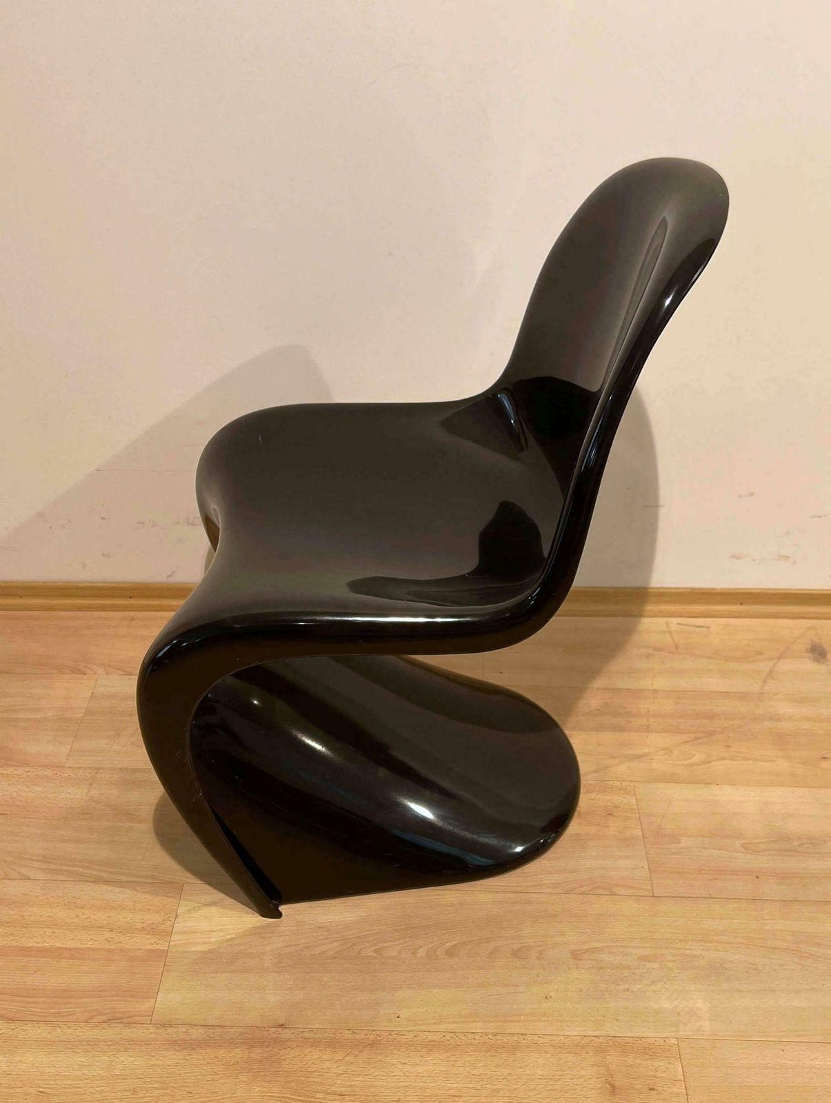 Verner Panton ‚Panton’ Cantilever Chair In Black Pu, Germany, 1971 photo for sale