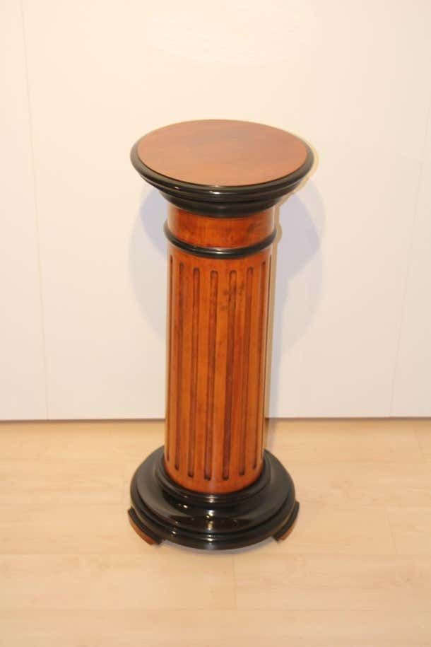 photo vintage Neoclassical Rotating Pedestal Beech Wood French Polished Germany Circa 1920