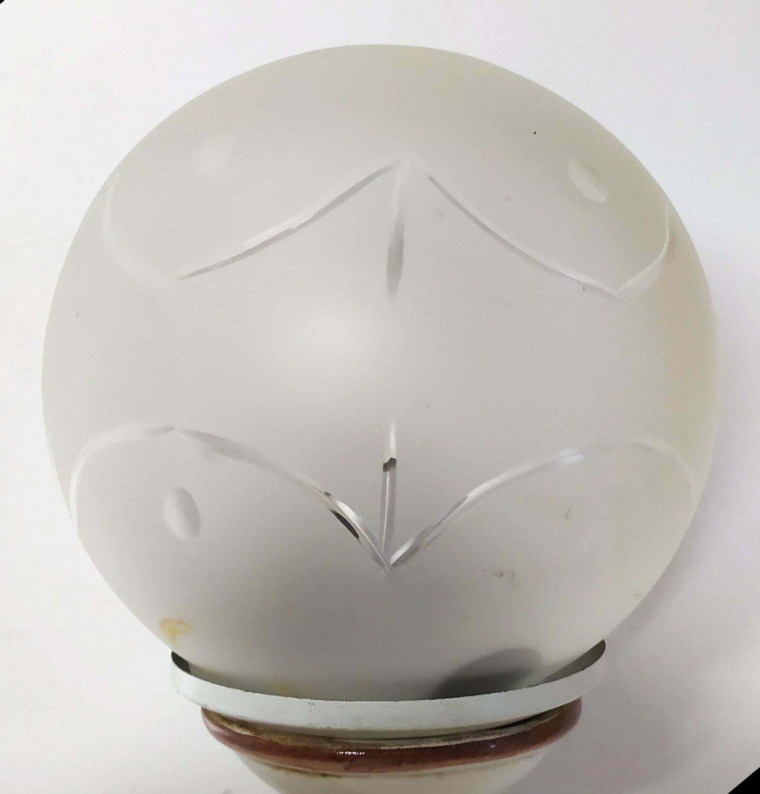 Pair Art Decò Venetian Sconces, Wall Lamps, Engraved Opaline Murano Glass Sfere photo 4197.4