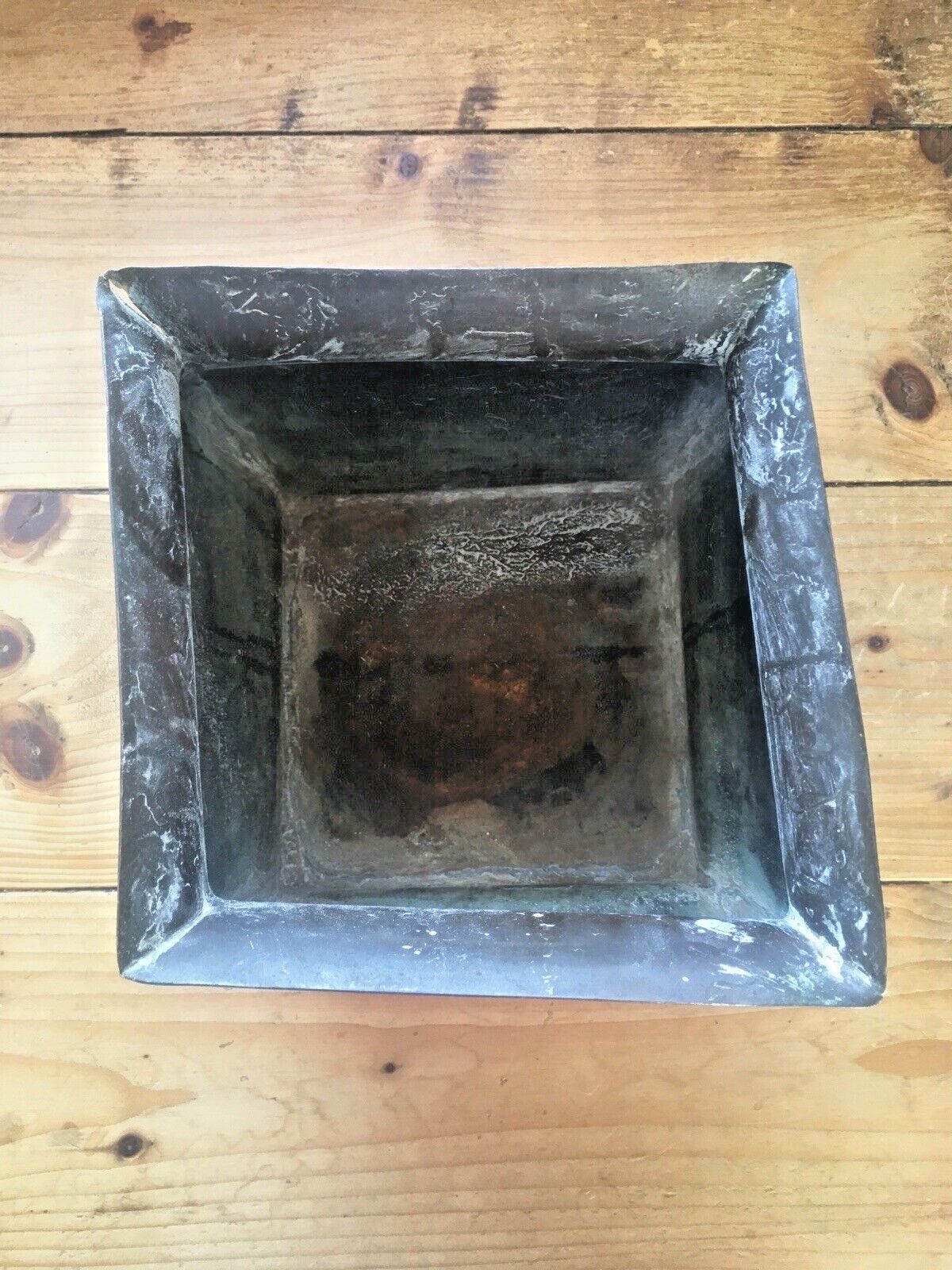 photo vintage Antique Arts & Crafts / Art Nouveau Country House Solid Copper Planter Plant Pot