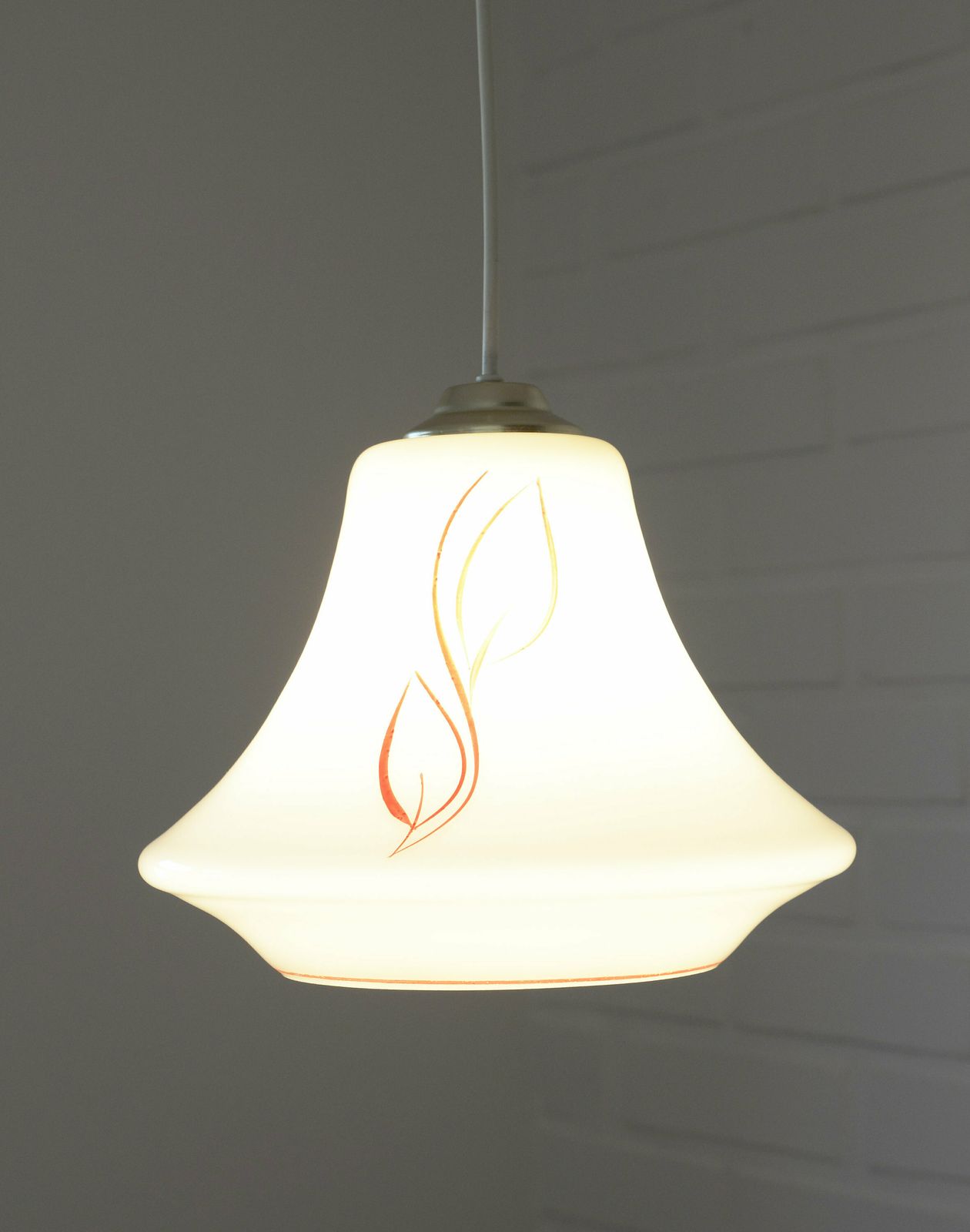 Vintage White Pendant Light / Retro Kitchen 50's / Mid Century Modern Chandelier photo 110.0