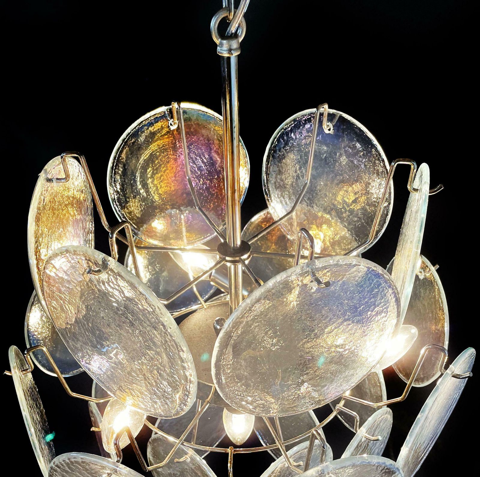 photo vintage Beautiful Vintage Iridescent Italian Murano Chandelier   24 Discs