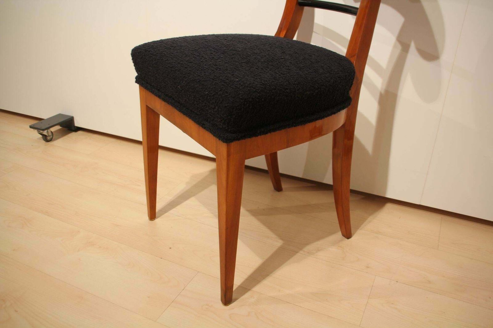 1447.8 Biedermeier Shovel Chair, Cherry Veneer, South Germany Circa 1820 photo