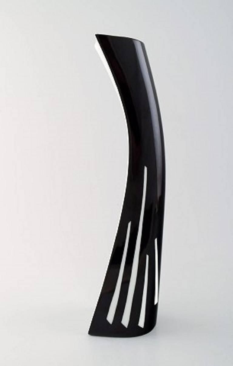 Grand vase en porcelaine Rosenthal au design moderne, années 1970 photo for sale