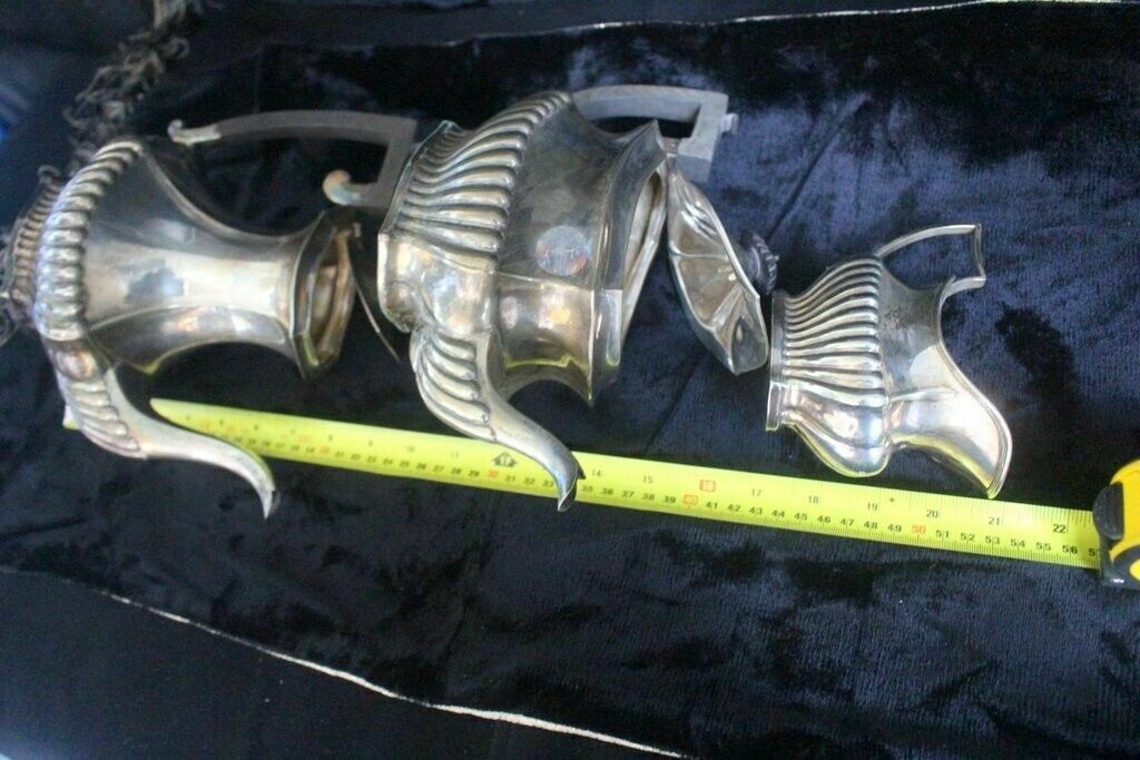 photo furniture Set Of 3 Pieces Of Tea Coffee And Milk Silver Antique Serving Set
