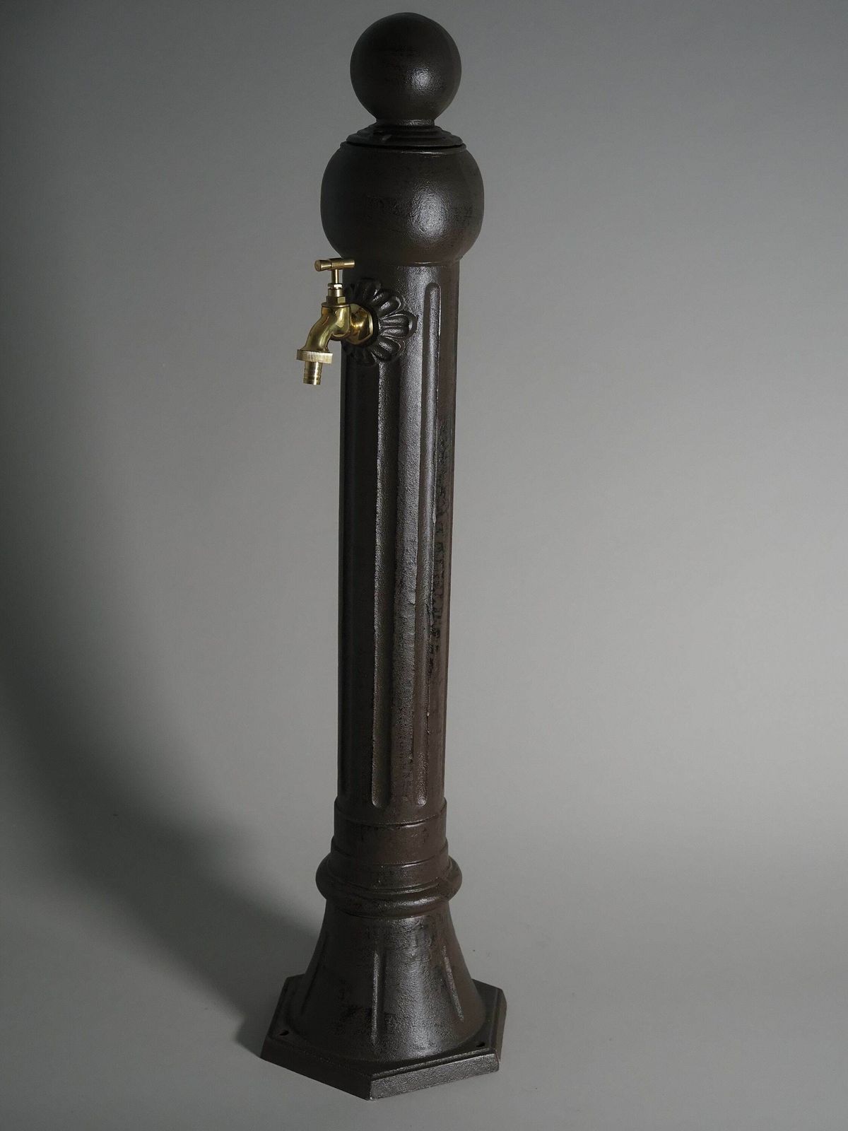 Water Column Water Pump Cast Iron Garden Fountain Rustic Antique H.97 Cm photo furniture