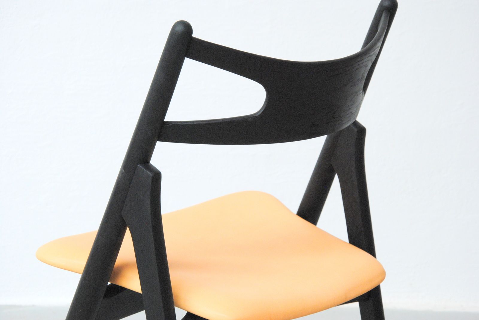 Set Of Two Fully Restored Danish Hans Wegner Sawbuck Chairs In Ebonized Oak 1950's photo buy