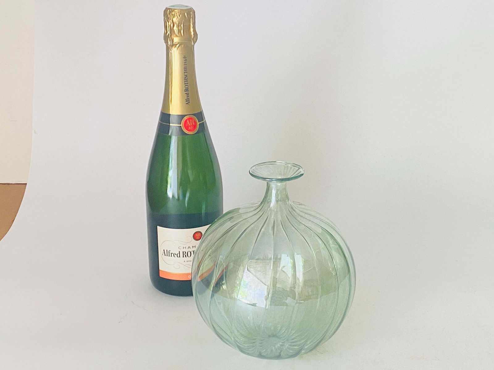 Vetro Soffiato Glass Vase For Venini Murano, Circa 1970 Green Colour Very Light photo 474.0
