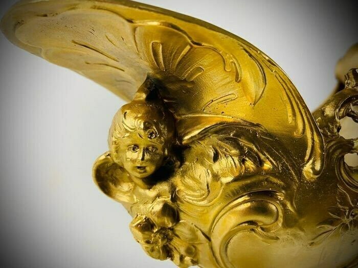 French Lady Shell Comport In Gilded Bronze   Rococo Style   Bronze, Gilded   Second Half Of The 19th Century photo buy