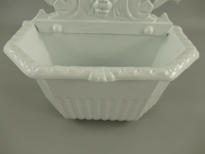 Antique Style Wall Fountain Cast Aluminum Sink Green Height 58 Cm photo Garden Decor