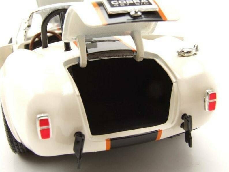 Shelby Cobra 427 S/C 1964 Cream Black Model Car 1:18 Lucky Die Cast photo buy