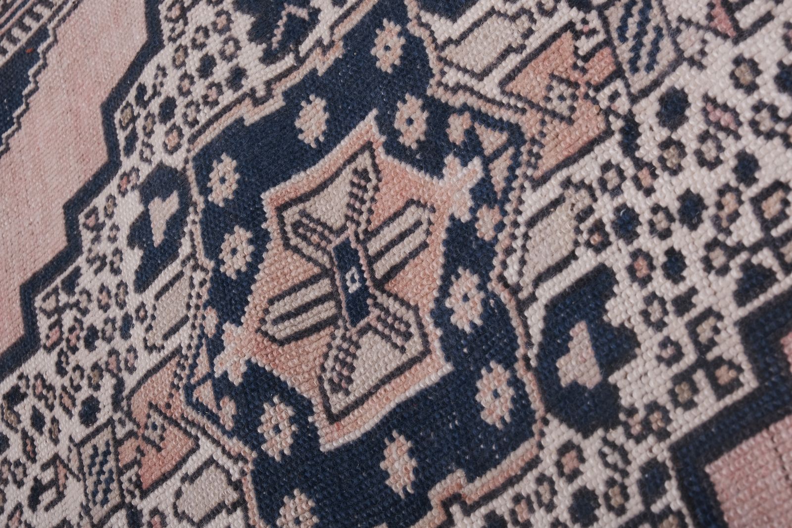 Vintage Turkish Konya Taspinar Rug With Venetian Renaissance Style 4' X 6'9'' photo 750.0