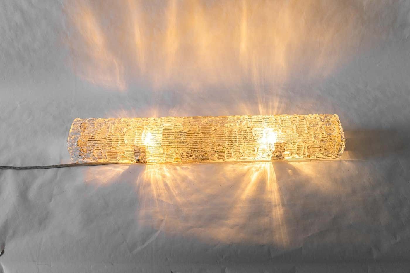 J.T.Kalmar Wall Lamp With Structure Glass, Vienna, Around 1950 photo vintage