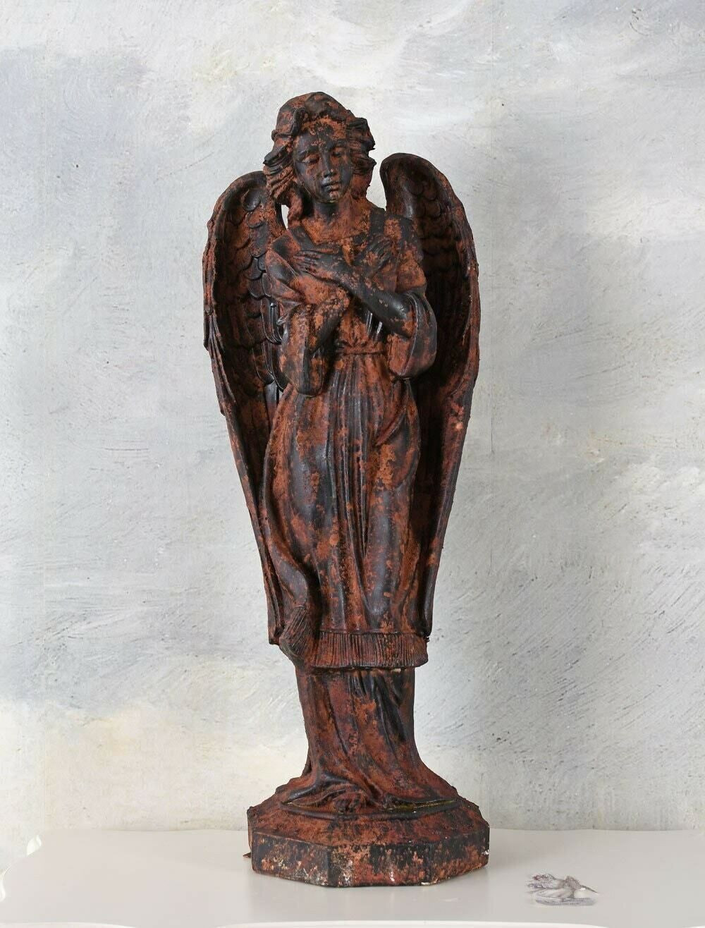 Sculpture Of An Angel Decorative Figure On A Patinated Monument , Garden Deco
