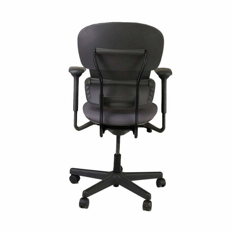 photo vinterior Ki: Impulse Office Task Chair   Refurbished