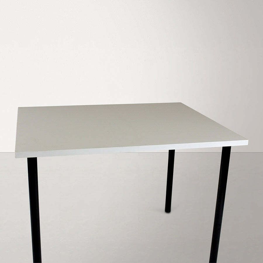 The Office Crowd: Standard White Office Desk   Refurbished