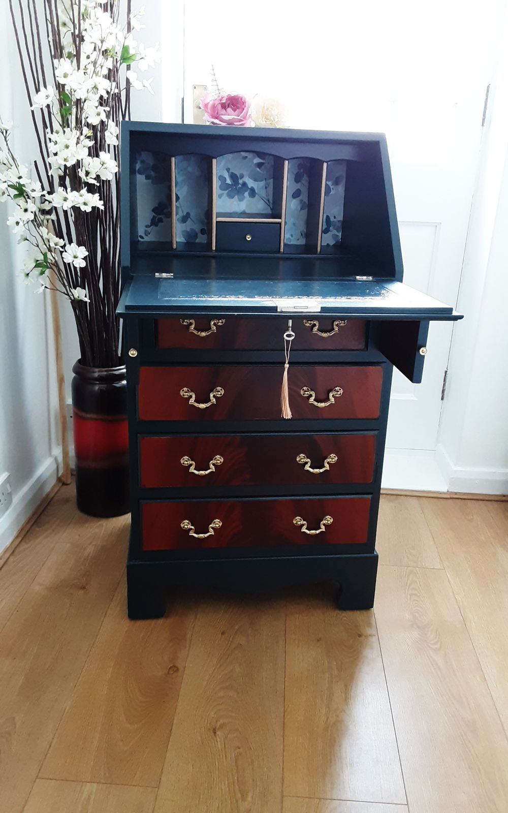 Petite Ladies Writing Bureau., 1960s photo buy
