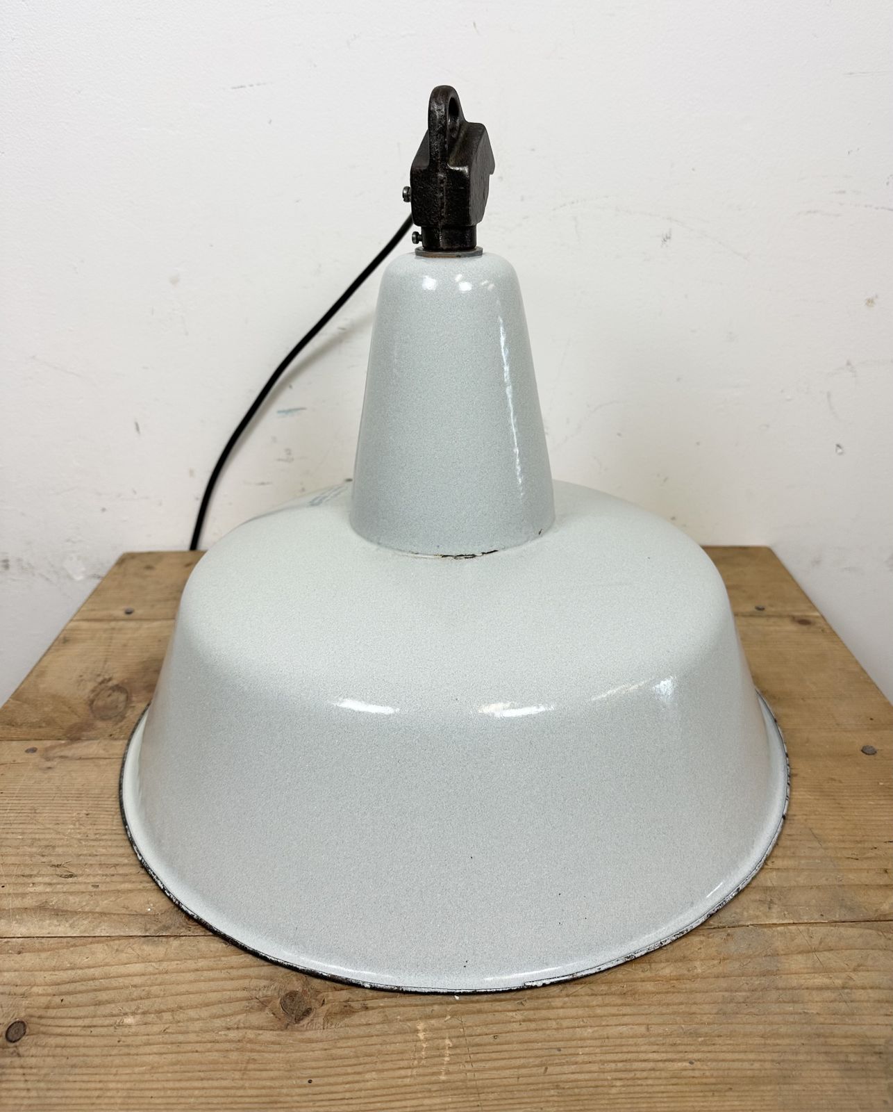 photo vintage Large Industrial Grey Enamel Factory Pendant Lamp From Zaos, 1960s, 8x