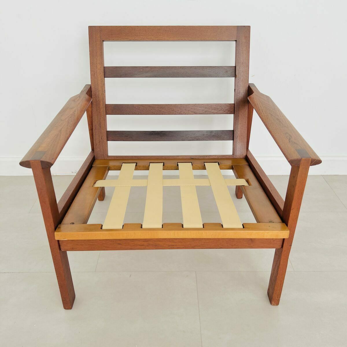 3150.0 Danish Armchairs By Illum Wikkelsø photo
