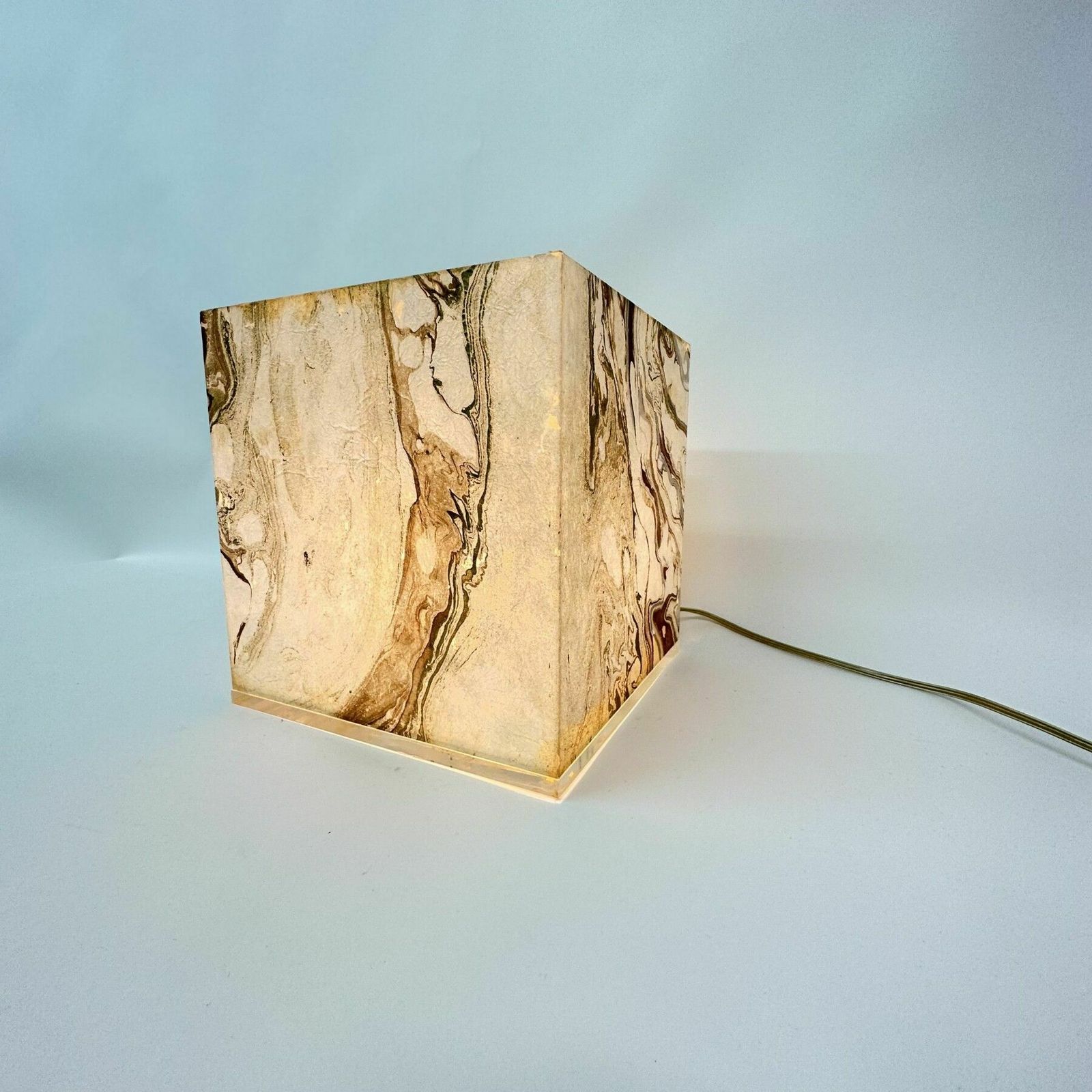 Mid Century Design Lucite Cube Table Lamp , 1970’s photo 400.0