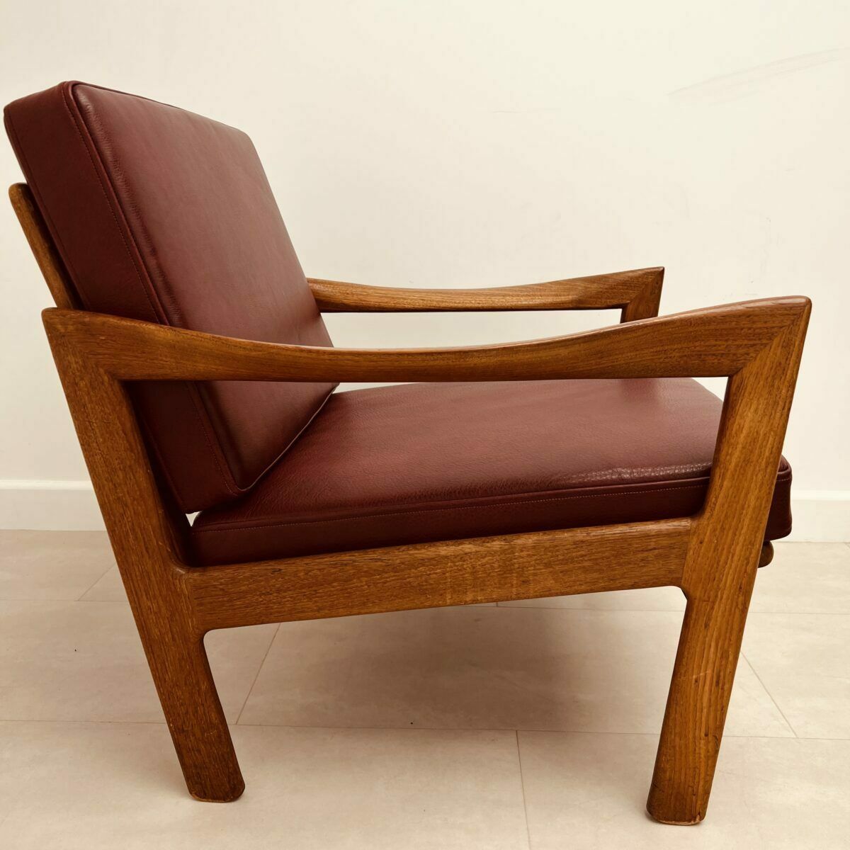 Danish Lounge Suite By Illum Wikkelsø photo vinterior