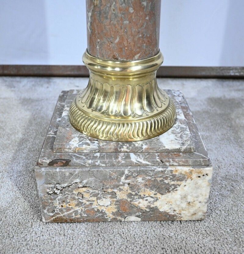 1998.2 Marble Column With Swivel Top   Late 19th Century photo