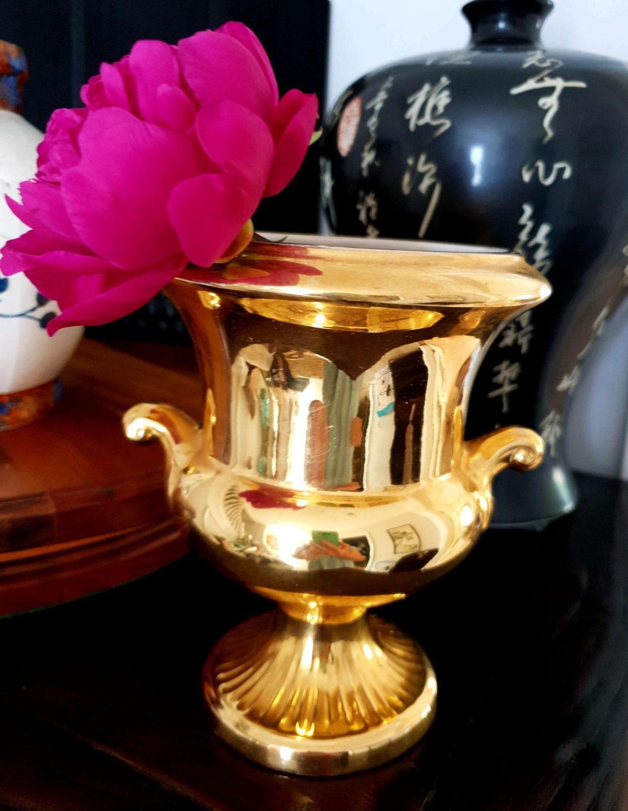 1950's Gold Lustre Ware Urn Vase By Royal Winton Grimwades