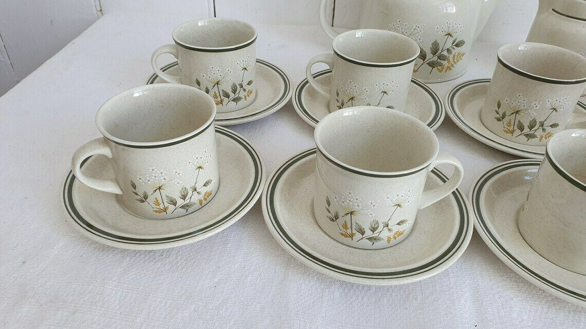 Quality Vintage Retro Tea Set Tea Service For 6 1977 Will ‘O The Wisp Royal Doulton photo for sale