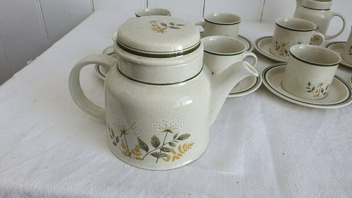 Quality Vintage Retro Tea Set Tea Service For 6 1977 Will ‘O The Wisp Royal Doulton photo vinterior