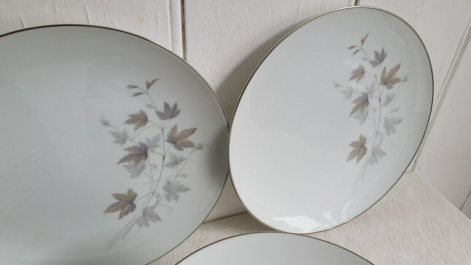 23 Quality Noritake Harwood Autumn Leaves Browns Lilac Hues Dinner Salad Plates photo 95.0