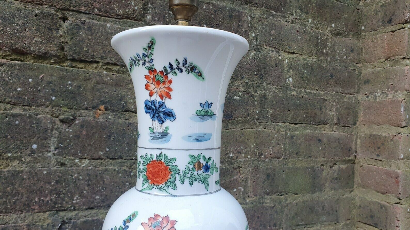 Oriental Style Ceramic And Wood Bedside Table Lamp Working Marks And Spencer Ducks Floral Foliage. photo buy