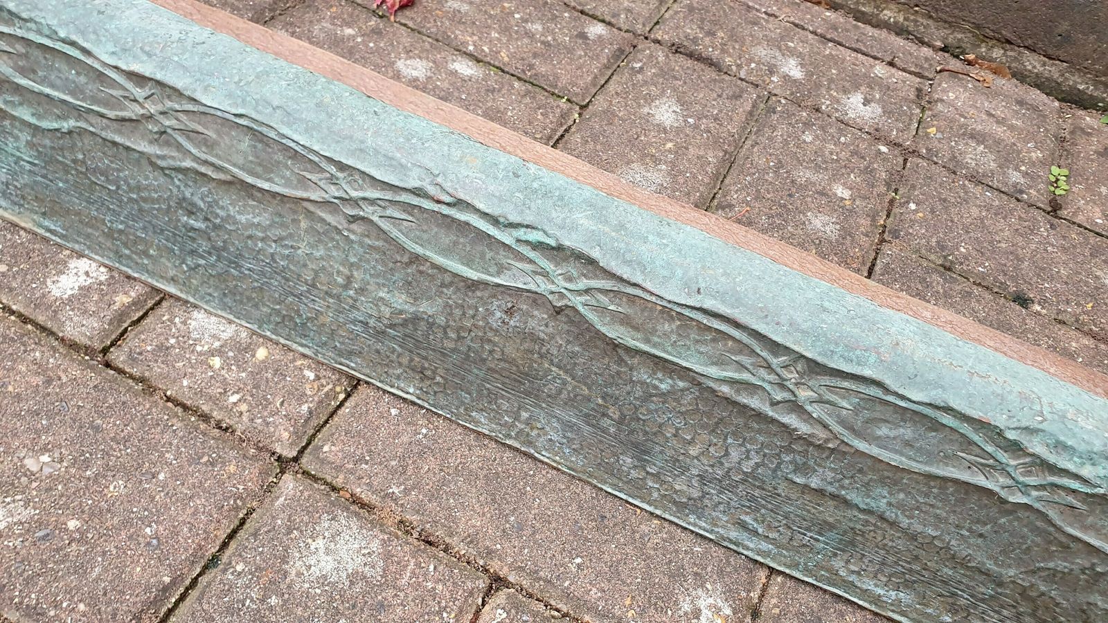 Large Vintage Copper Fireplace Fender Fire Curb Oxidised photo vinterior