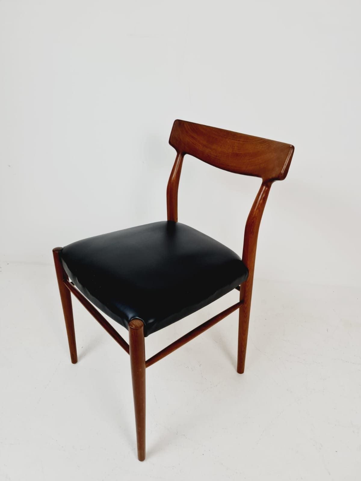 Mid Century Teak Chair By Knud Faerch For Slagelse Møbelverk, 1960s photo vinterior