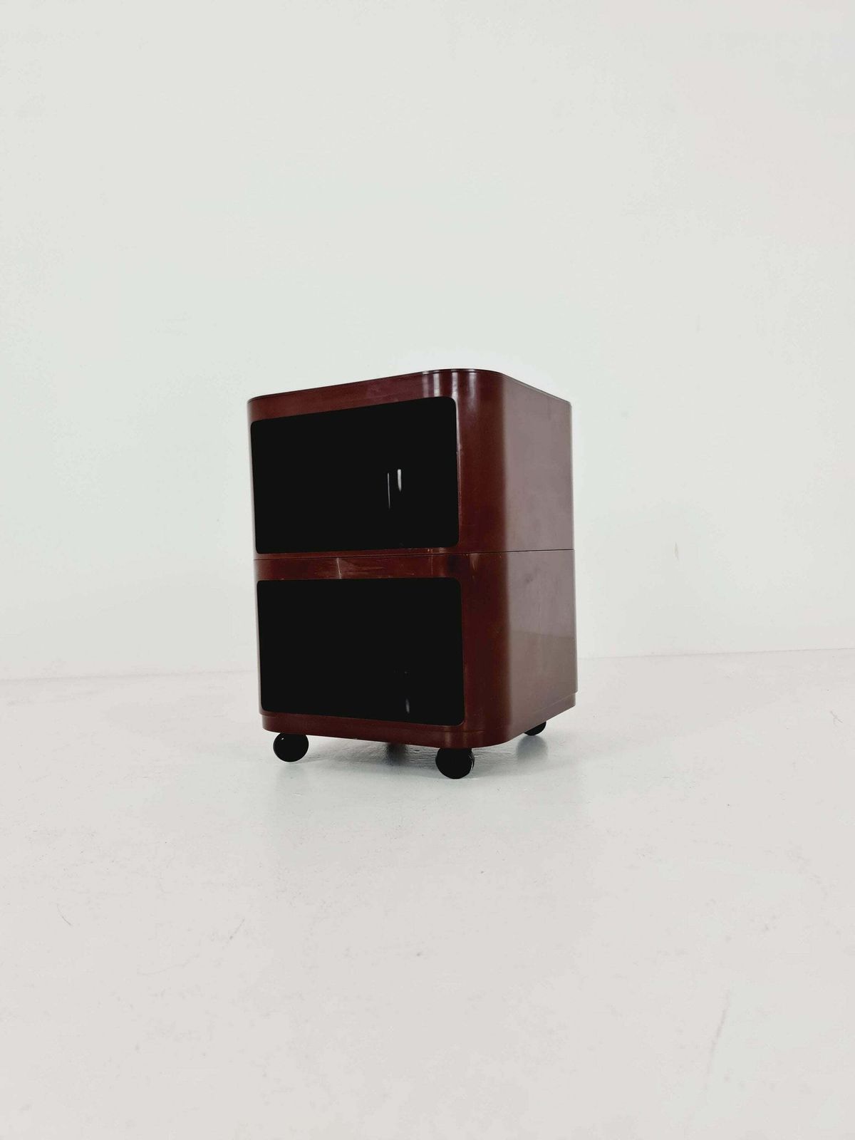 Brown Componibili Square Serving Trolley By Anna Castelli For Kartell   Italy 1960s Model 4970 photo furniture