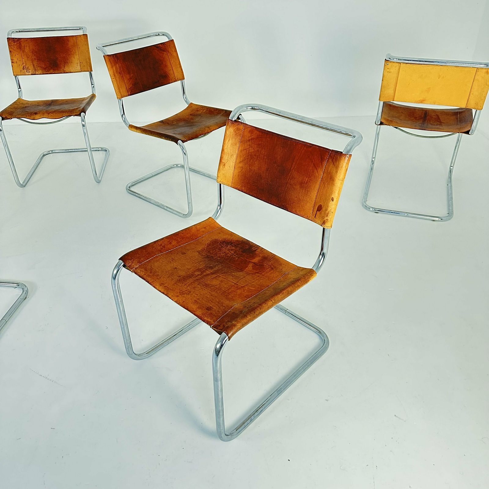 Set Of 4 Mid Century Vintage S33 Cognac Chairs By Mart Stam & Marcel Breuer From Thonet 1980s photo vinterior
