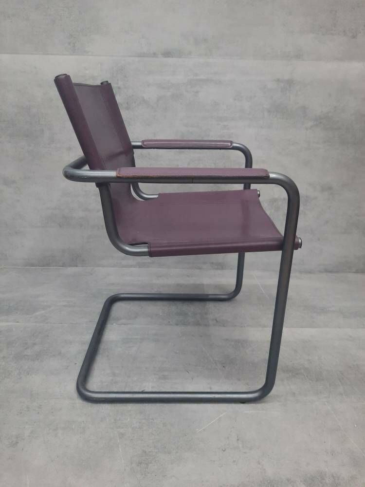 1 Of 3 Matteo Grassi Visitor Chair In Purple Leather 1970s photo vinterior