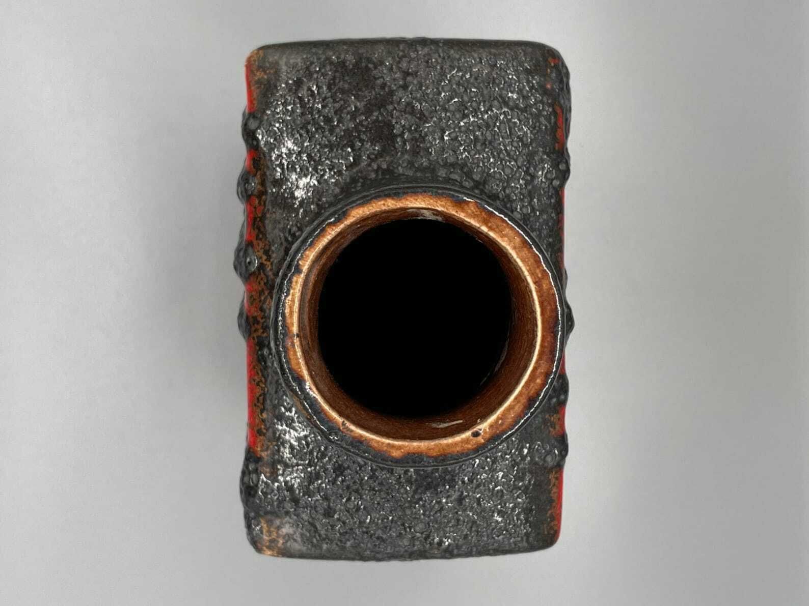 photo vinterior Roth Ceramic Square Bottle Vase Fat Lava Red Black Germany 1970s