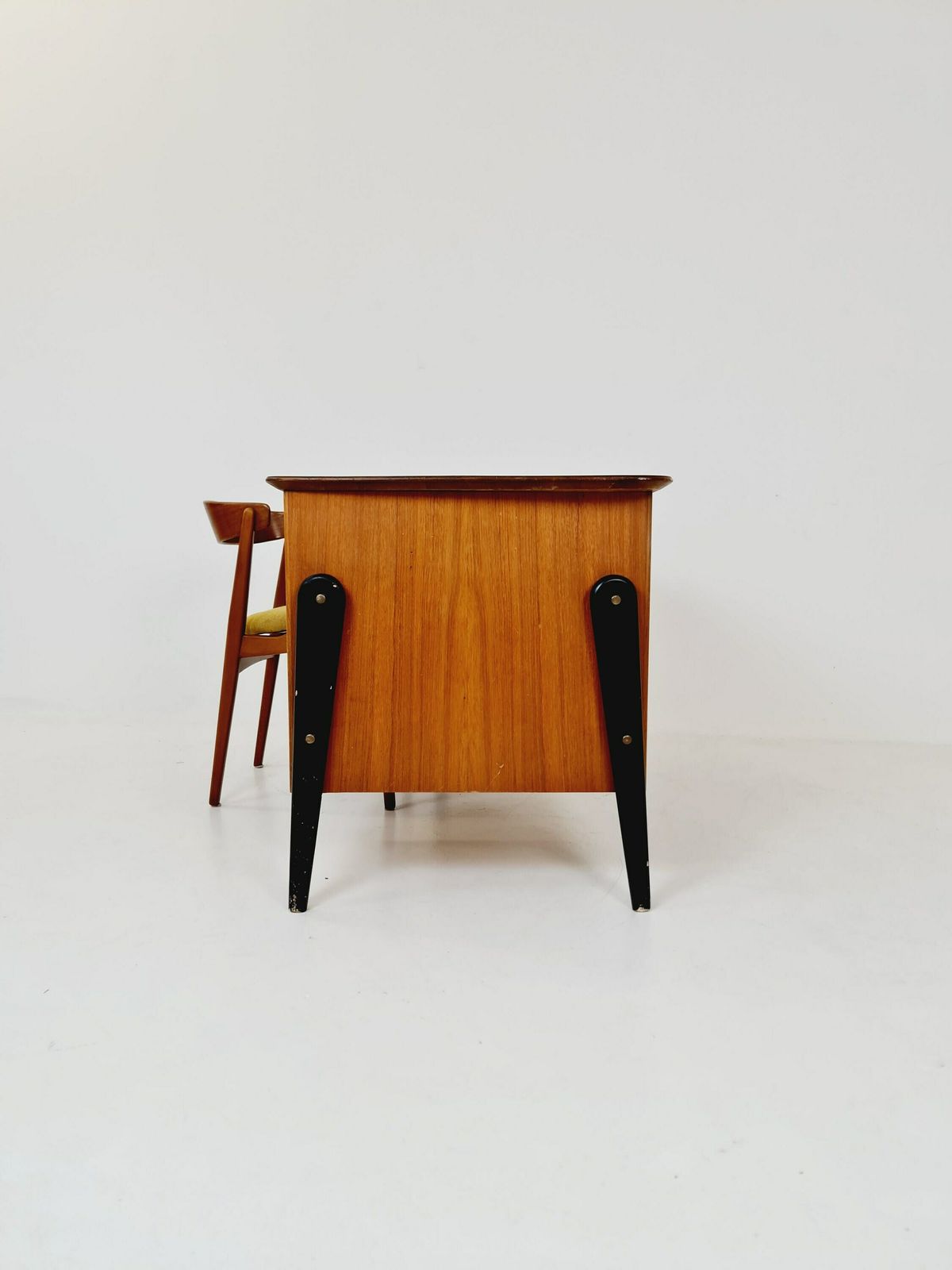 Midcentury Teak Desk By Göran Strand For Lelångs Möbelfabrik, Sweden, 1960s photo Furniture